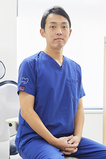 長谷川 隼世院長